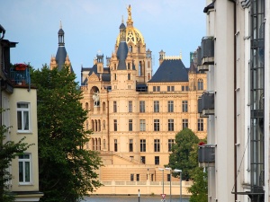 Ferienwohnung Schwerin Jandl: Schweriner Kultur und Garten-Sommer 2024